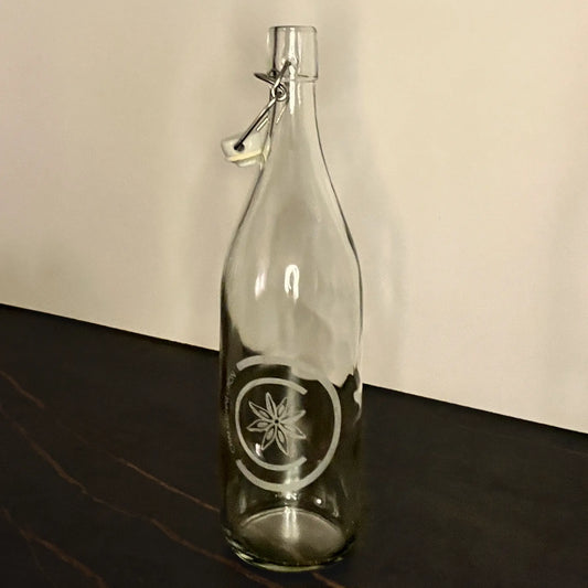 Gravierte Glasflasche (1l)